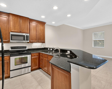 12583 Se Old Cypress Drive - Photo Thumbnail 19