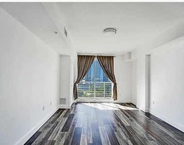 1830 Radius Drive - Photo Thumbnail 12