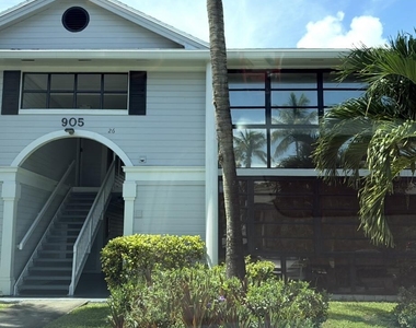 905 Ne 199th Street - Photo Thumbnail 3