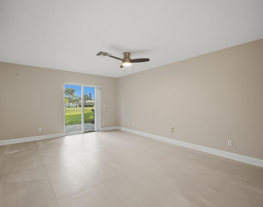 1031 Goldenrod Road - Photo Thumbnail 8