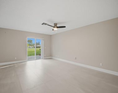 1031 Goldenrod Road - Photo Thumbnail 11