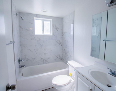 1727 Liberty Street - Photo Thumbnail 3