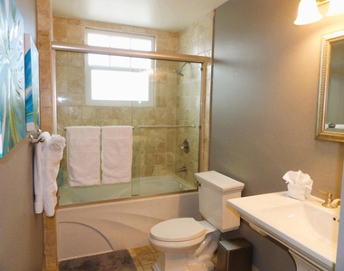 206 Mainsail Circle - Photo Thumbnail 10