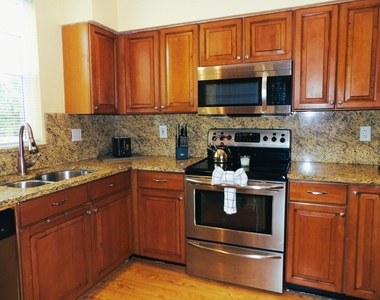 206 Mainsail Circle - Photo Thumbnail 6