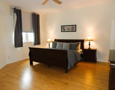 206 Mainsail Circle - Photo Thumbnail 15