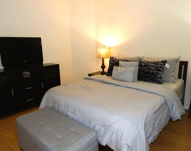 206 Mainsail Circle - Photo Thumbnail 8