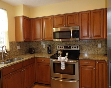 206 Mainsail Circle - Photo Thumbnail 5