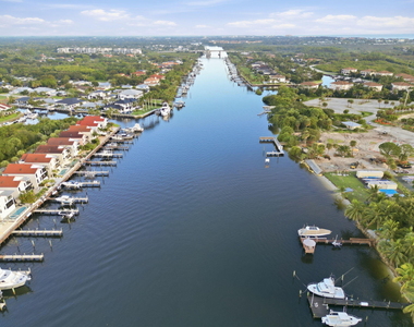 13348 Mangrove Isle Drive - Photo Thumbnail 60