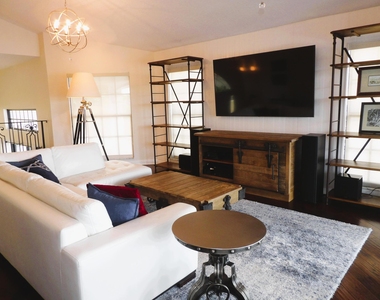 13348 Mangrove Isle Drive - Photo Thumbnail 9