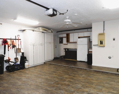 13348 Mangrove Isle Drive - Photo Thumbnail 36