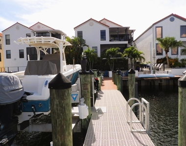 13348 Mangrove Isle Drive - Photo Thumbnail 46