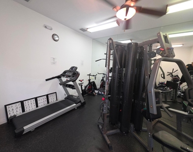 13348 Mangrove Isle Drive - Photo Thumbnail 71