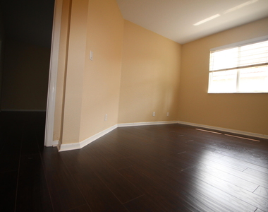 6602 Sandy Bank Terrace - Photo Thumbnail 23
