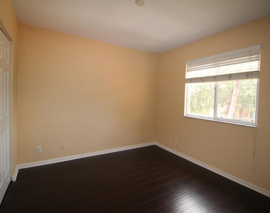 6602 Sandy Bank Terrace - Photo Thumbnail 18