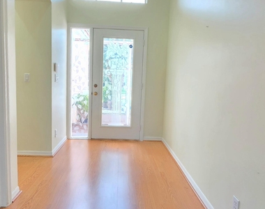 7299 Lugano Drive - Photo Thumbnail 4