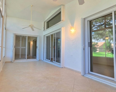 7299 Lugano Drive - Photo Thumbnail 23