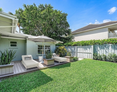 233 Lake Terrace - Photo Thumbnail 33