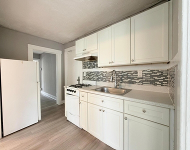 710 Palm Street - Photo Thumbnail 1