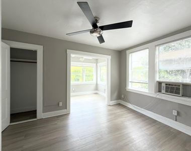 710 Palm Street - Photo Thumbnail 3