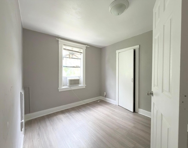 710 Palm Street - Photo Thumbnail 7
