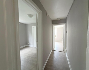 710 Palm Street - Photo Thumbnail 12