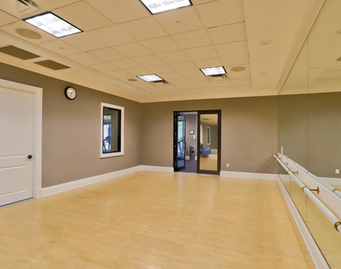 17578 Middlebrook Way - Photo Thumbnail 36