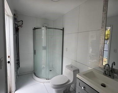 1140 Ne 15th Avenue - Photo Thumbnail 3