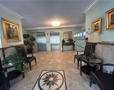 3970 Oaks Clubhouse Drive - Photo Thumbnail 15