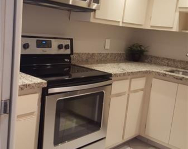 3970 Oaks Clubhouse Drive - Photo Thumbnail 1