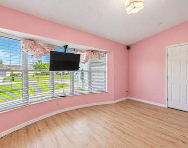 974 Se Brookedge Avenue - Photo Thumbnail 21
