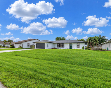 974 Se Brookedge Avenue - Photo Thumbnail 3