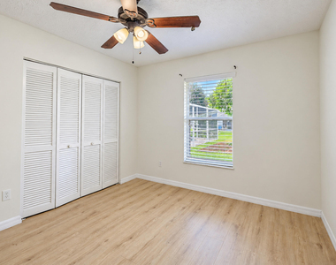 974 Se Brookedge Avenue - Photo Thumbnail 24