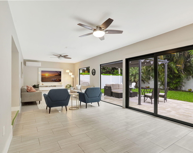 1035 Nw 5th Avenue - Photo Thumbnail 18
