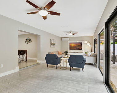 1035 Nw 5th Avenue - Photo Thumbnail 17