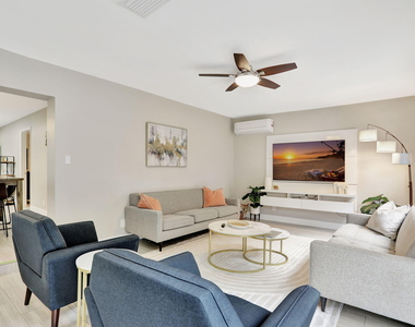 1035 Nw 5th Avenue - Photo Thumbnail 12
