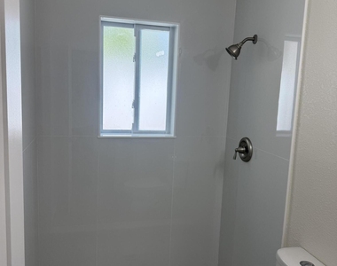 6803 Georgia Avenue - Photo Thumbnail 5