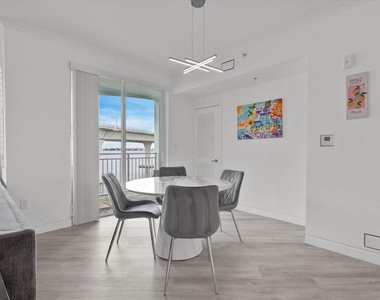 415 Nw Flagler Avenue - Photo Thumbnail 8