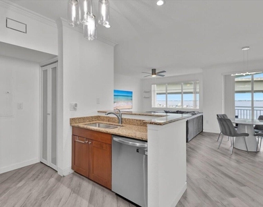 415 Nw Flagler Avenue - Photo Thumbnail 7