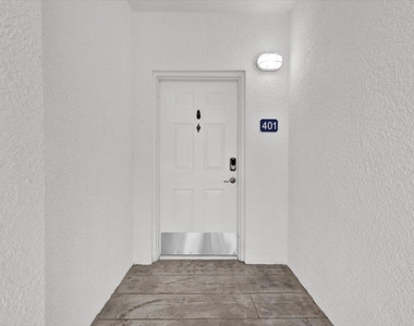 415 Nw Flagler Avenue - Photo Thumbnail 2