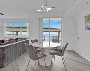 415 Nw Flagler Avenue - Photo Thumbnail 9