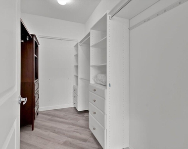 415 Nw Flagler Avenue - Photo Thumbnail 17