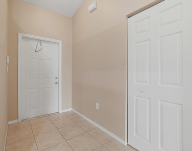 2920 E Aragon Boulevard - Photo Thumbnail 3