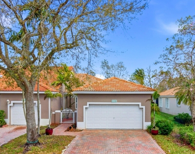 2920 E Aragon Boulevard - Photo Thumbnail 31