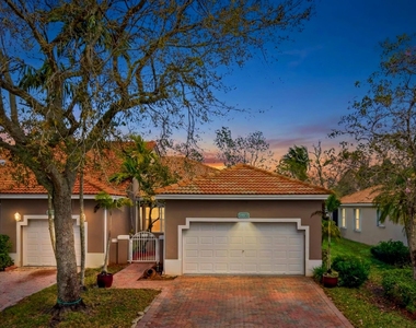 2920 E Aragon Boulevard - Photo Thumbnail 28