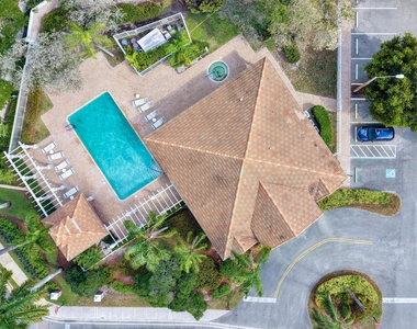 2920 E Aragon Boulevard - Photo Thumbnail 34