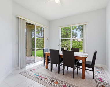 707 Sw San Salvador Cove - Photo Thumbnail 21