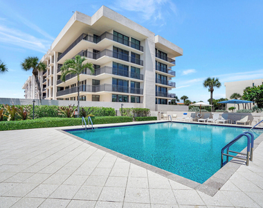 2707 N Ocean Boulevard - Photo Thumbnail 26