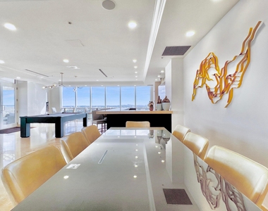 511 Se 5 Avenue - Photo Thumbnail 30