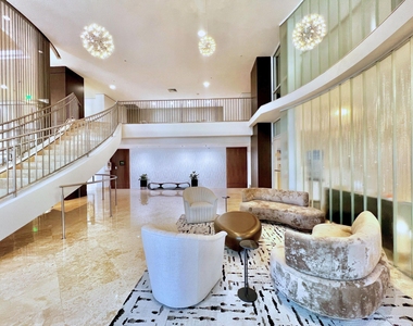 511 Se 5 Avenue - Photo Thumbnail 6