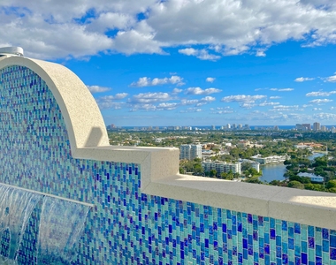 511 Se 5 Avenue - Photo Thumbnail 15